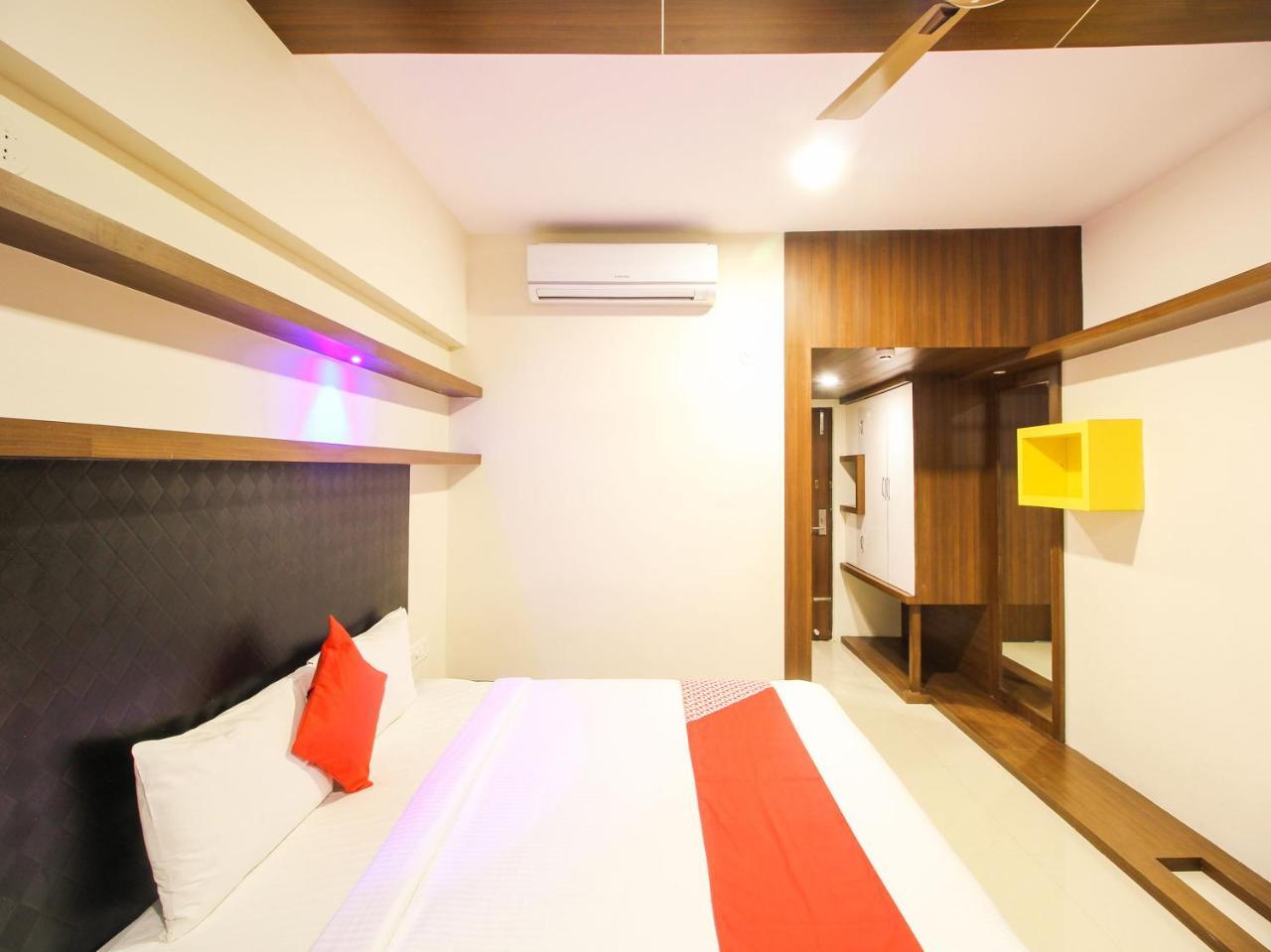 Rio Meridian Hotel Mysore Extérieur photo