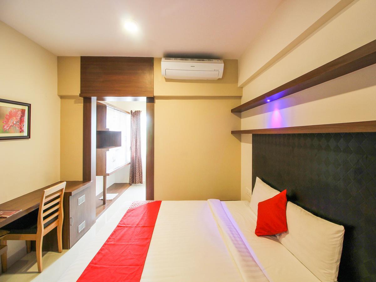 Rio Meridian Hotel Mysore Extérieur photo